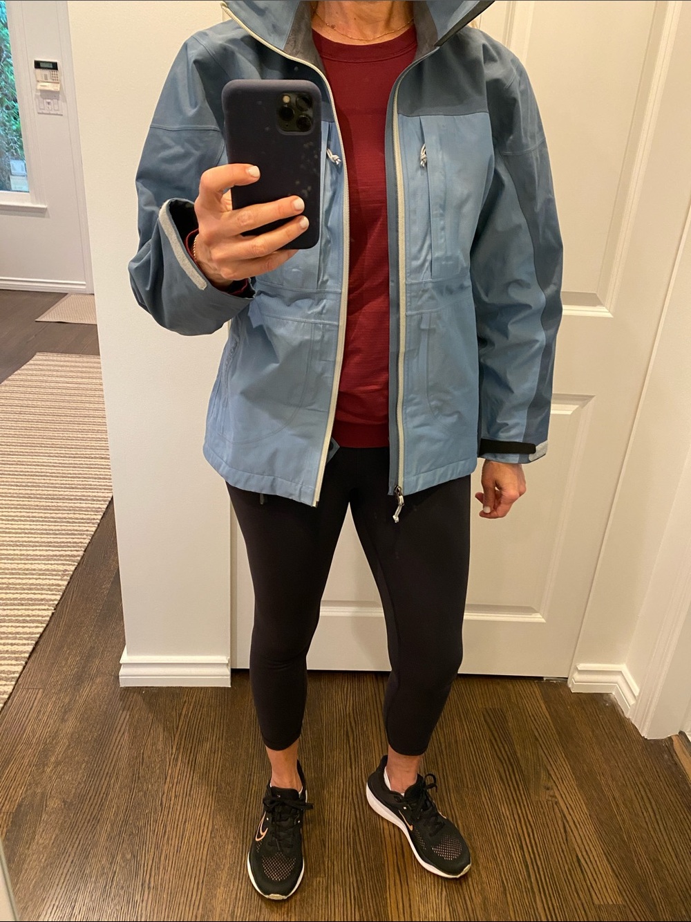 Arc’teryx Shell Jacket - Picture 9 of 12